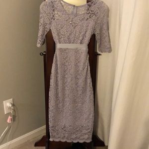 Stunning Lace Maternity Dress ❤️❤️